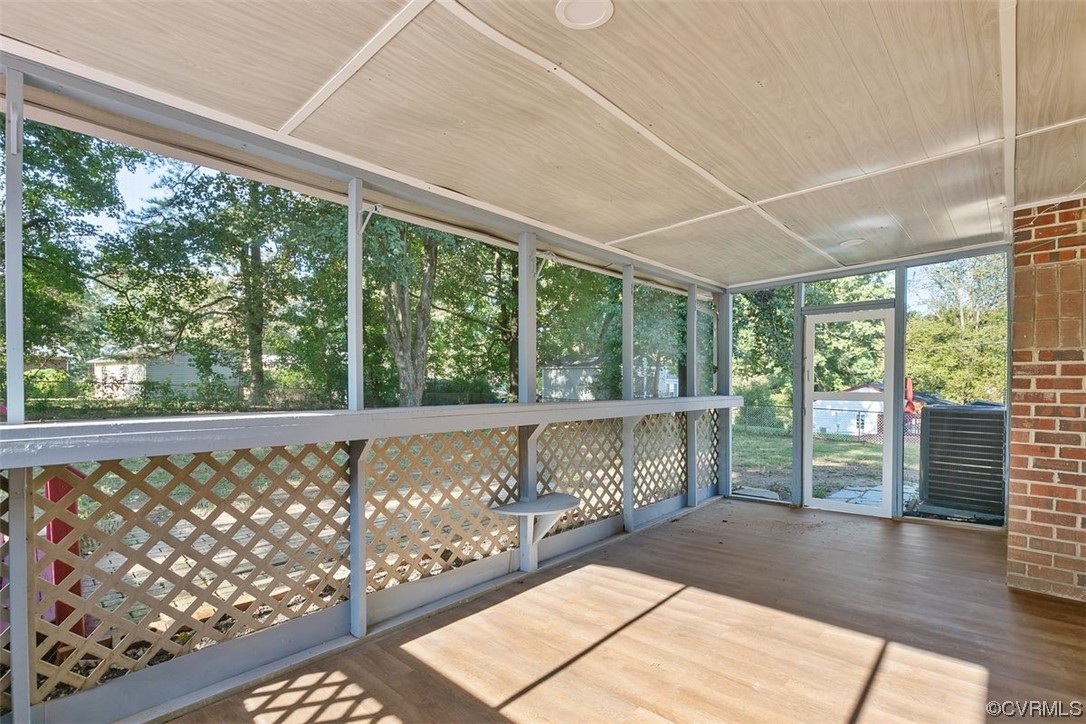 8549 Sutherland Road Chesterfield, VA 23236 - Photo 36 of 44 Gallery Image 36