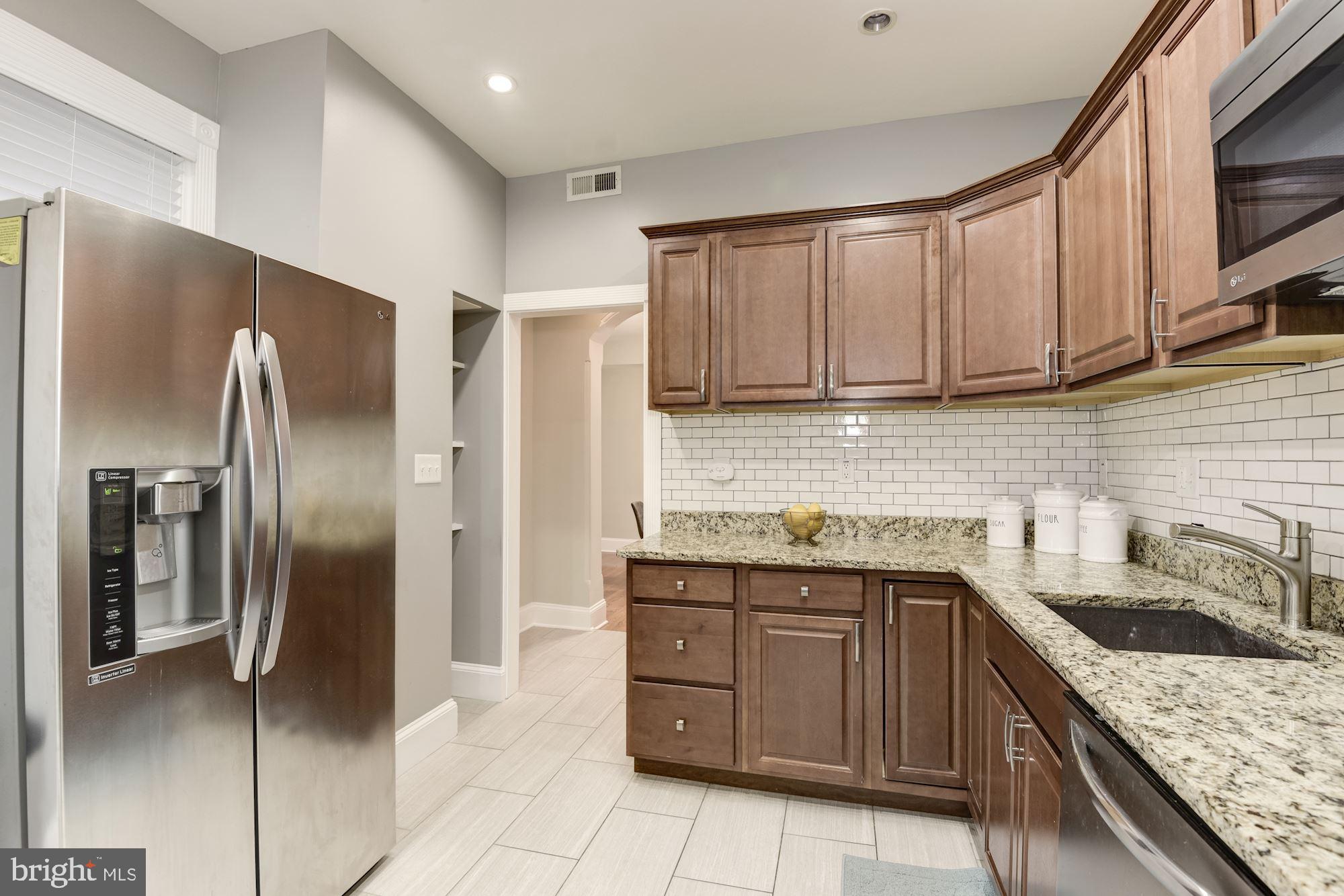 1008 Park Road Northwest Washington, DC 20010 - Photo 12 of 56