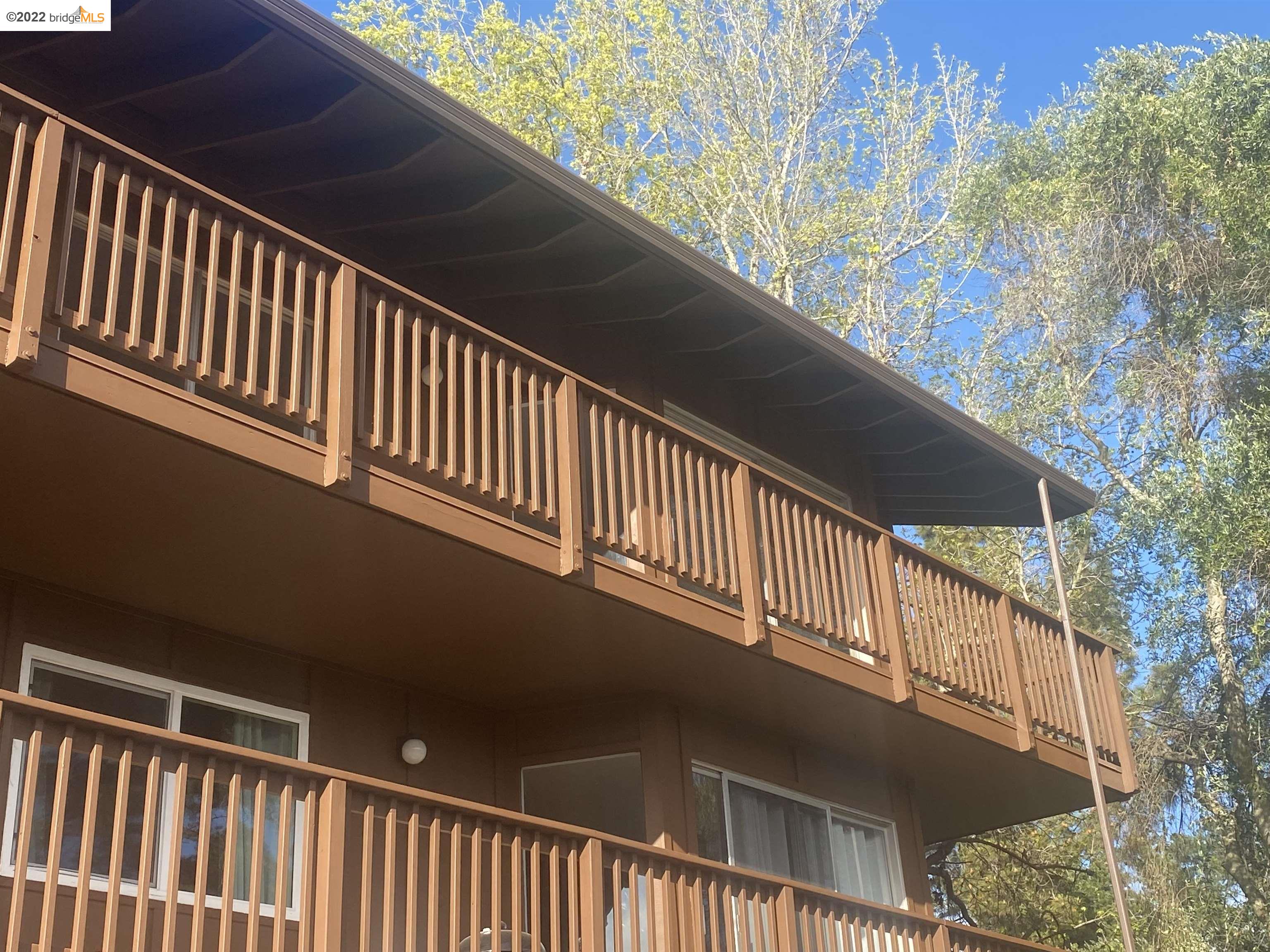 1996 Ascot Drive, Unit C Moraga, CA 94556 - Photo 3 of 6 a balcony with an outdoor space