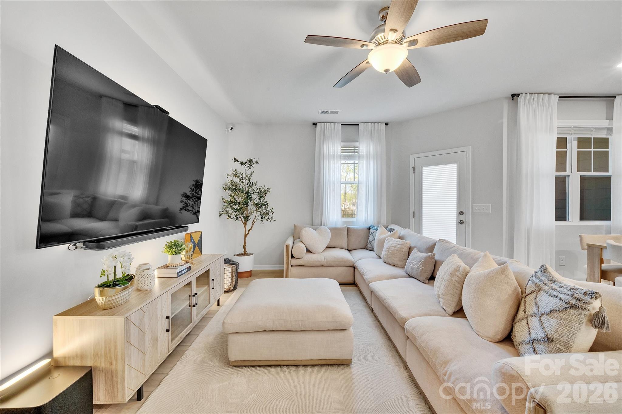 906 Pk Bnd Trail Tega Cay, SC 29708 - Photo 13 of 28