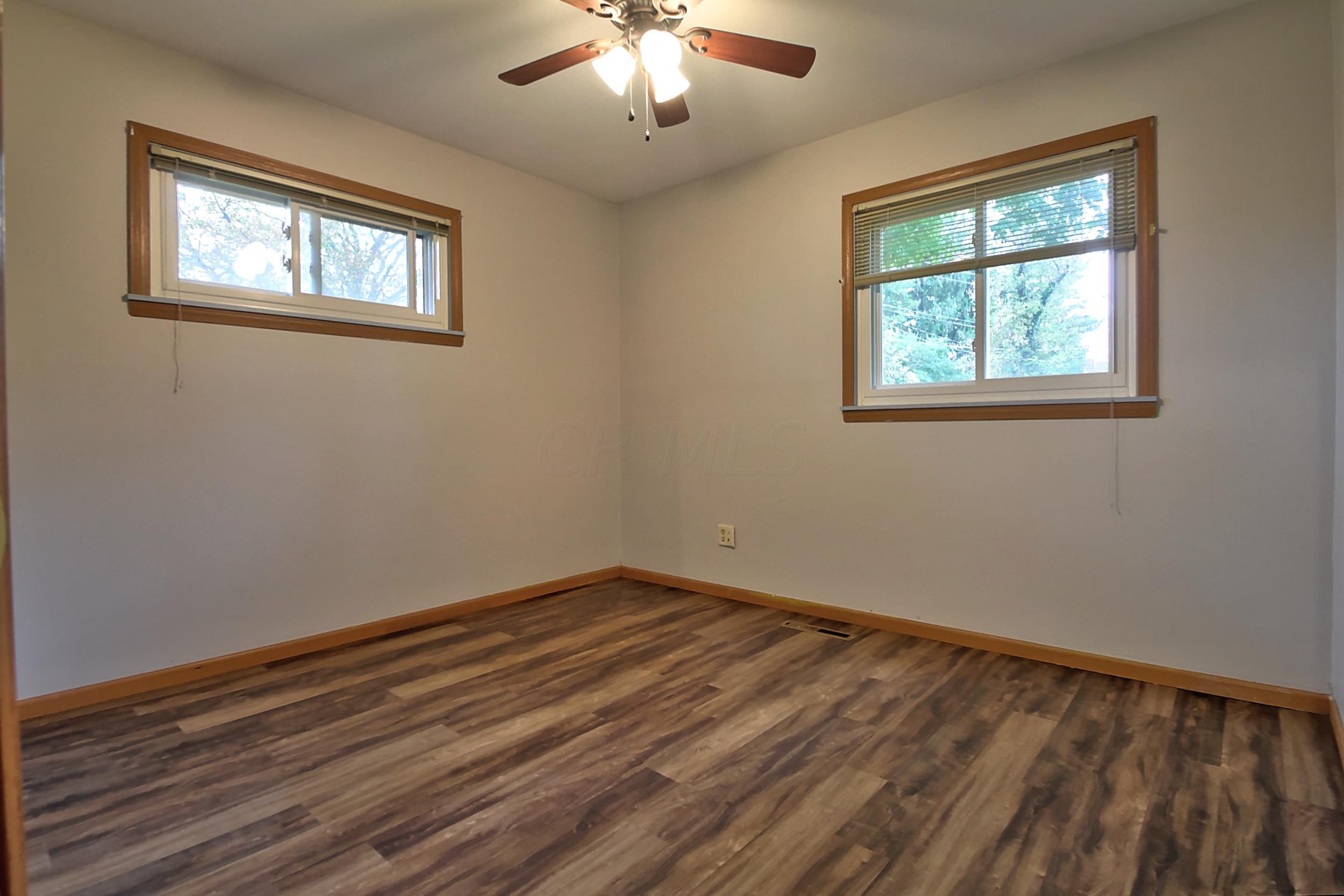 1109 Caniff Road Columbus, OH 43221 - Photo 18 of 28 Gallery Image 18