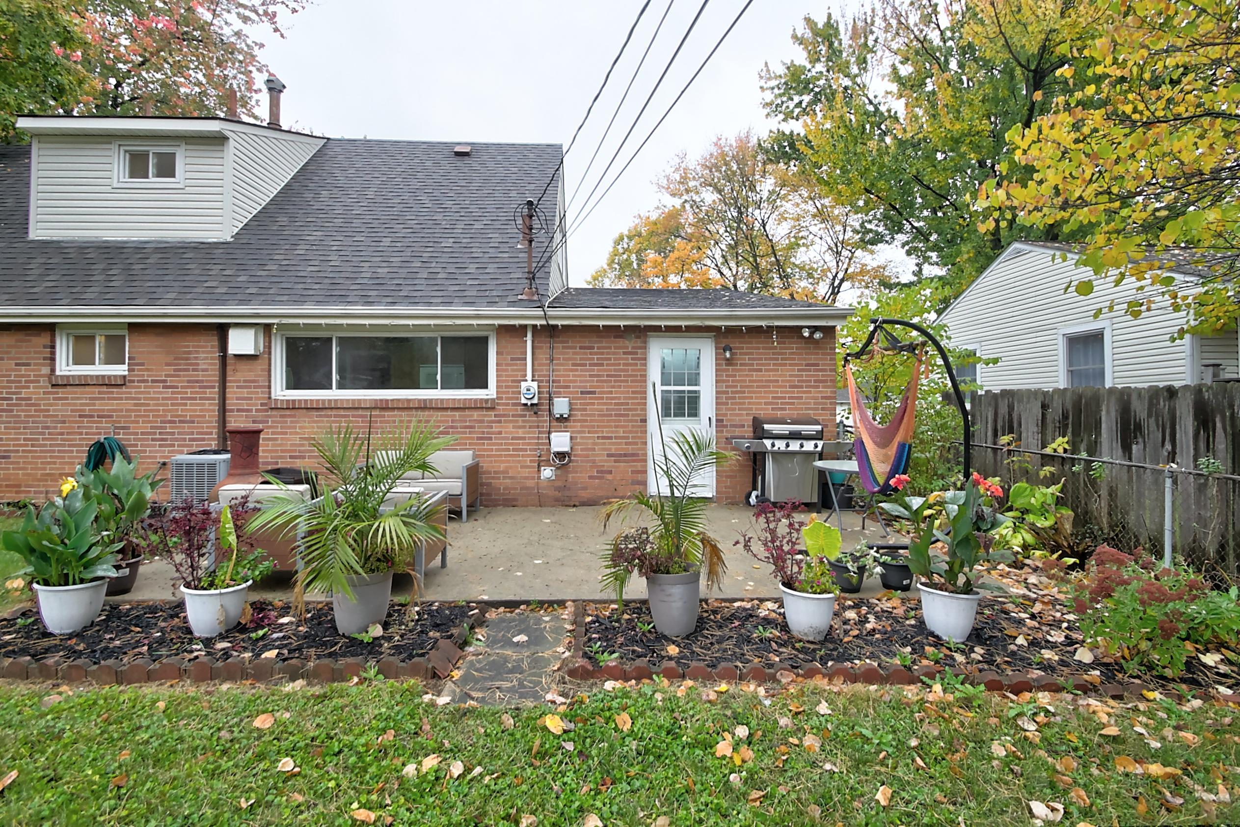 1109 Caniff Road Columbus, OH 43221 - Photo 26 of 28 Gallery Image 26