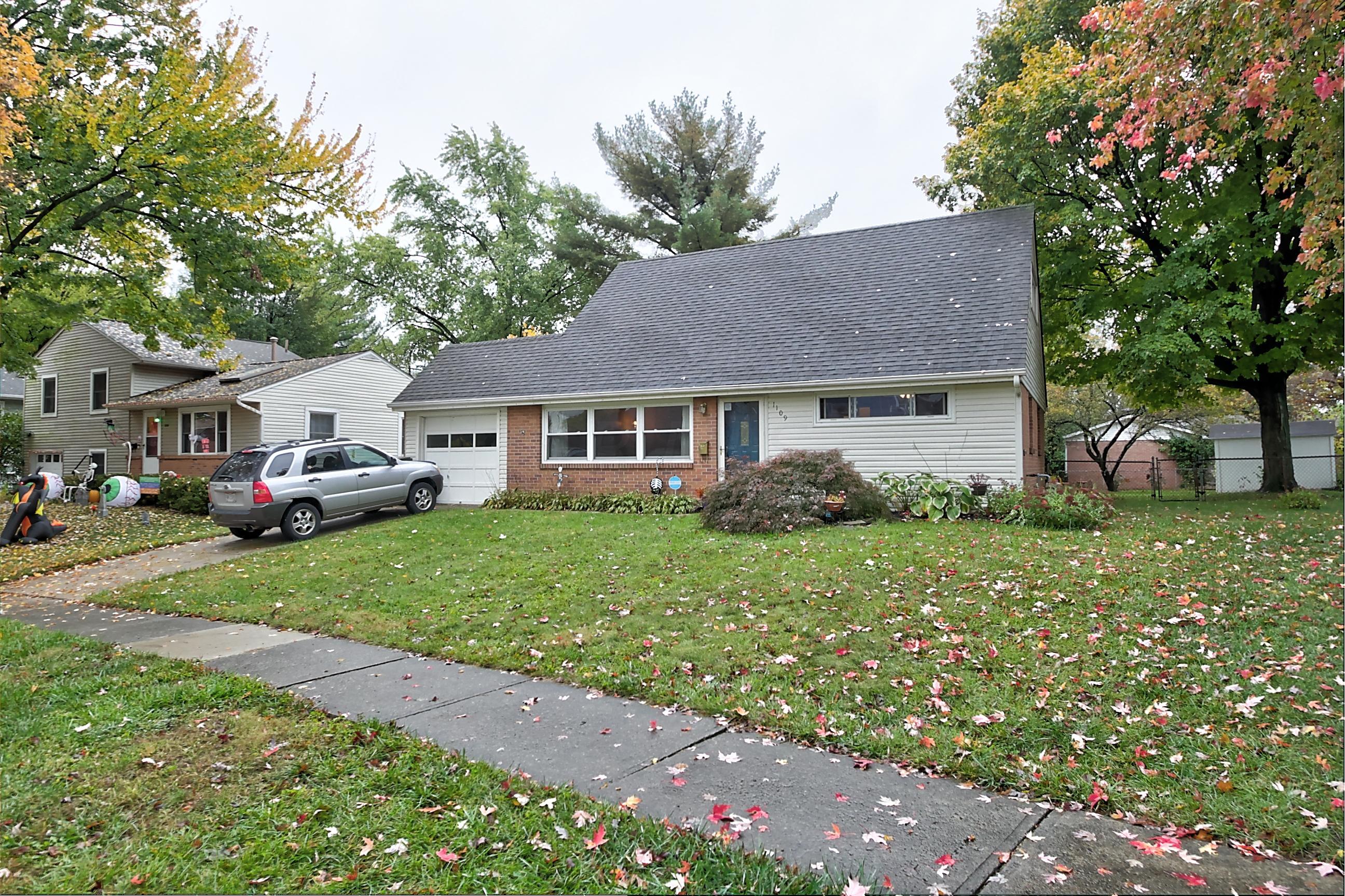 1109 Caniff Road Columbus, OH 43221 - Photo 3 of 28 Gallery Image 3