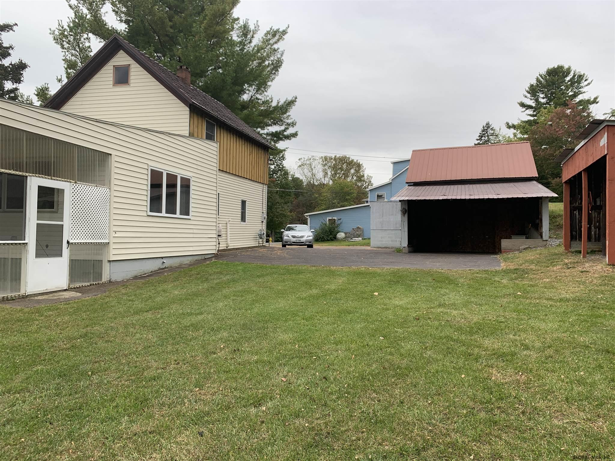 83 Werner Road Halfmoon, NY 12065 - Photo 8 of 47 Photo 8