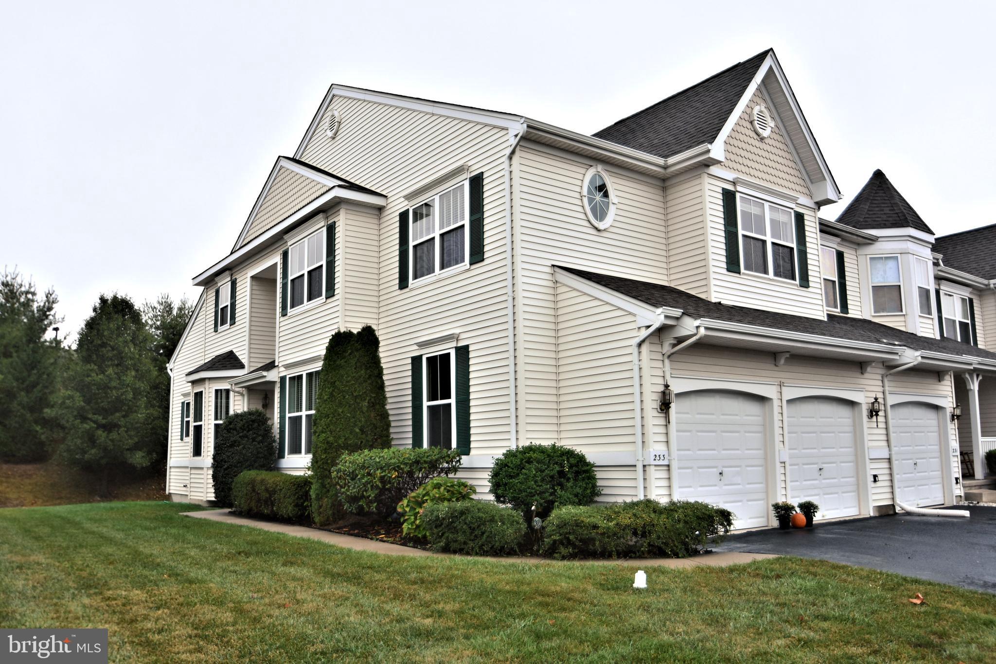 233 Coventry Road Chalfont, PA 18914 - Photo 1 of 55 Gallery Image 1