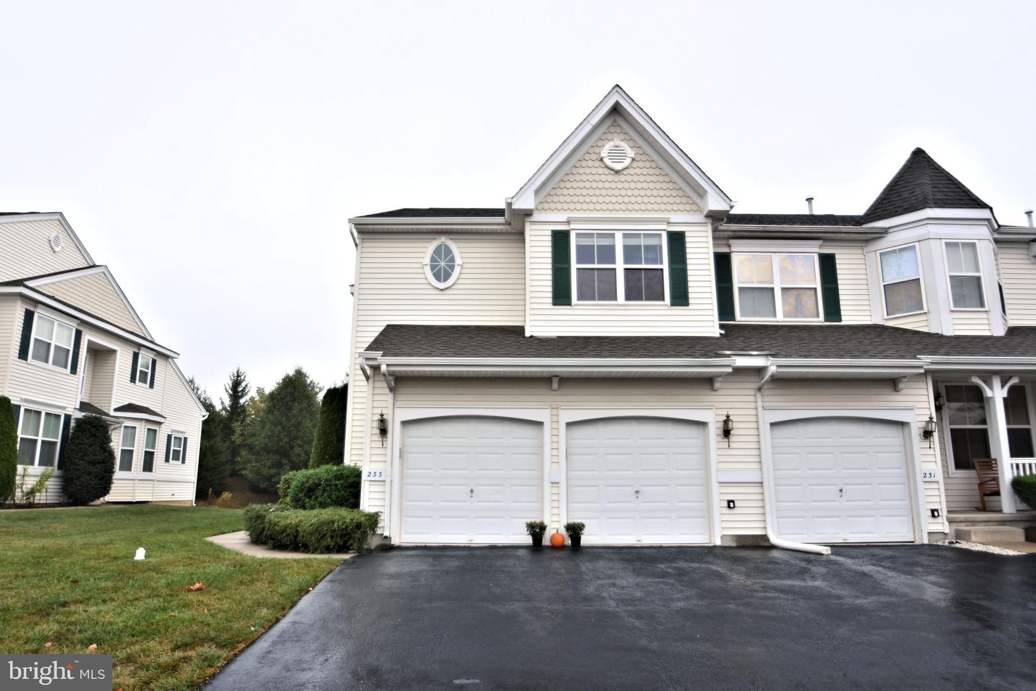 233 Coventry Road Chalfont, PA 18914 - Photo 2 of 55 Gallery Image 2