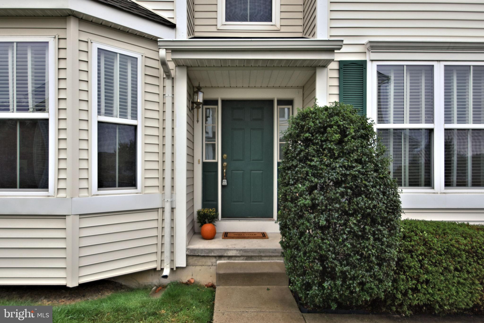 233 Coventry Road Chalfont, PA 18914 - Photo 3 of 55 Gallery Image 3