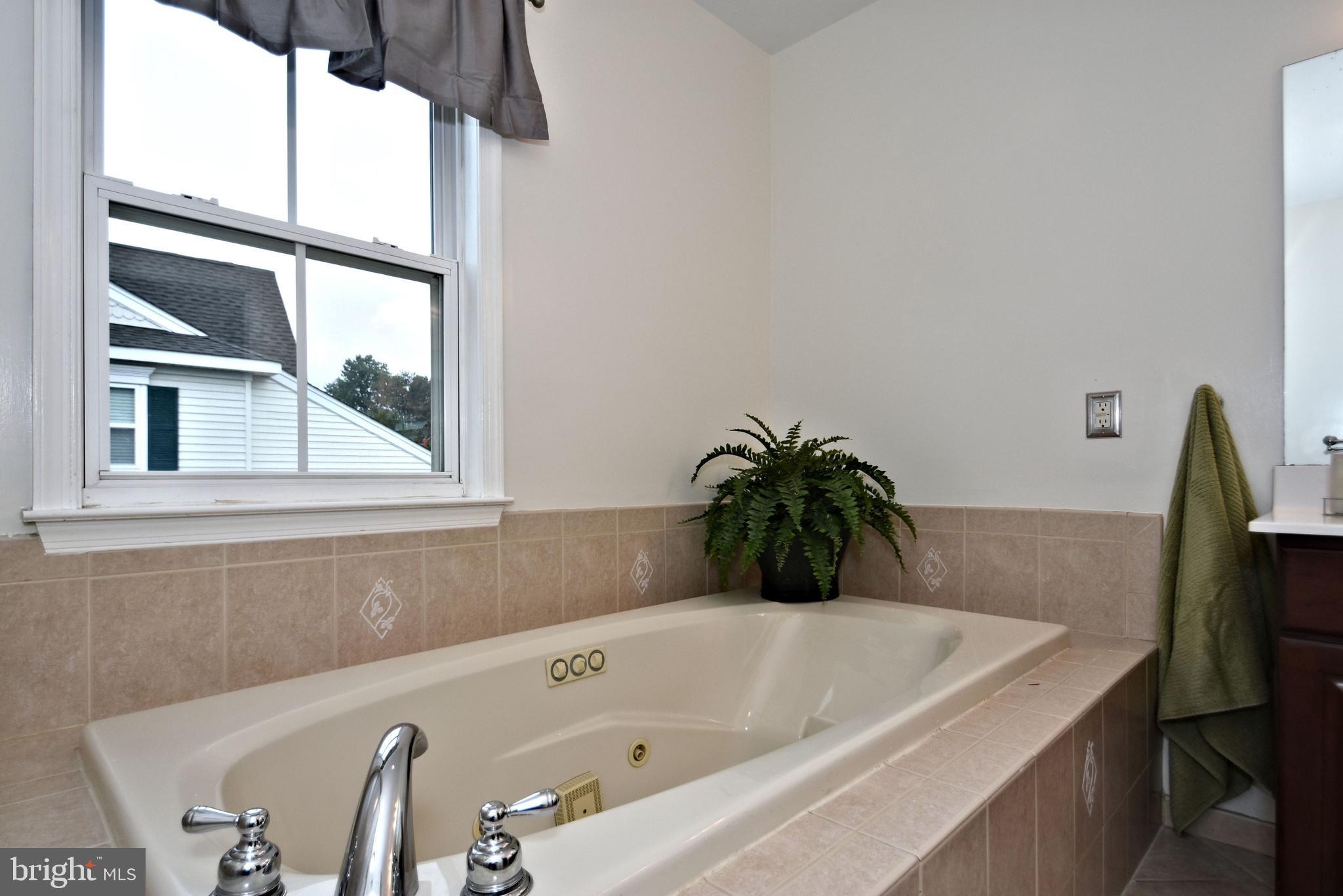233 Coventry Road Chalfont, PA 18914 - Photo 33 of 55 Gallery Image 33