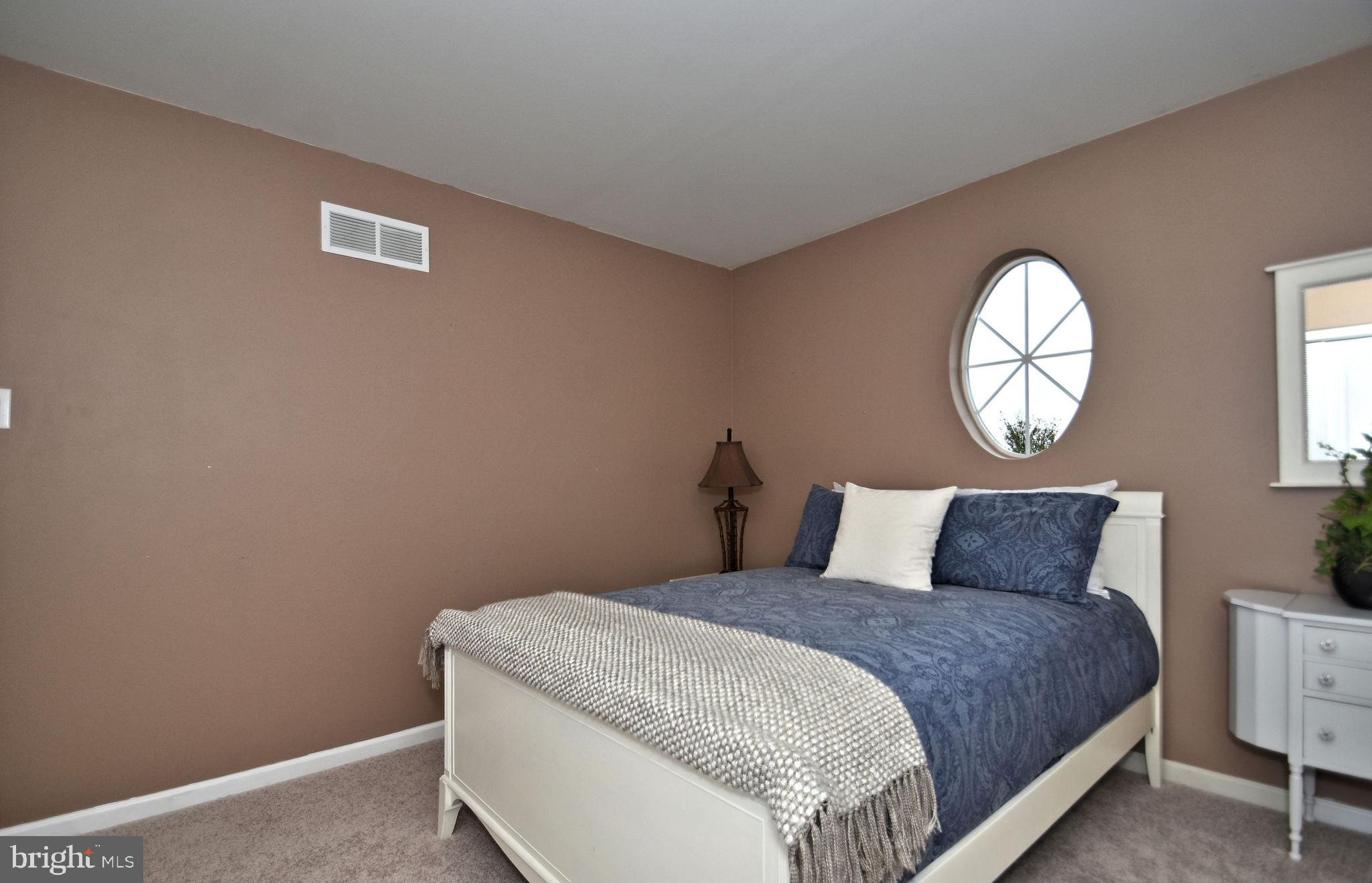233 Coventry Road Chalfont, PA 18914 - Photo 38 of 55 Gallery Image 38