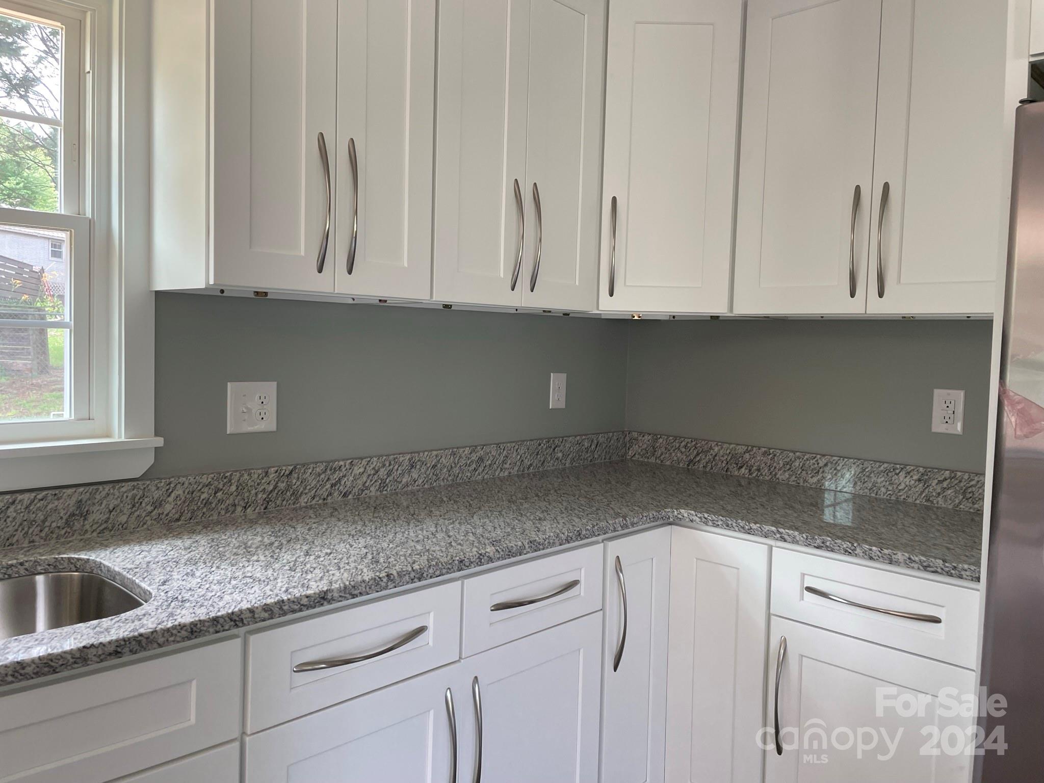 102 Brookwood Road Morganton, NC 28655 - Photo 13 of 30 Gallery Image 13