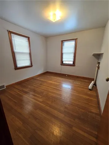a view of empty room with window