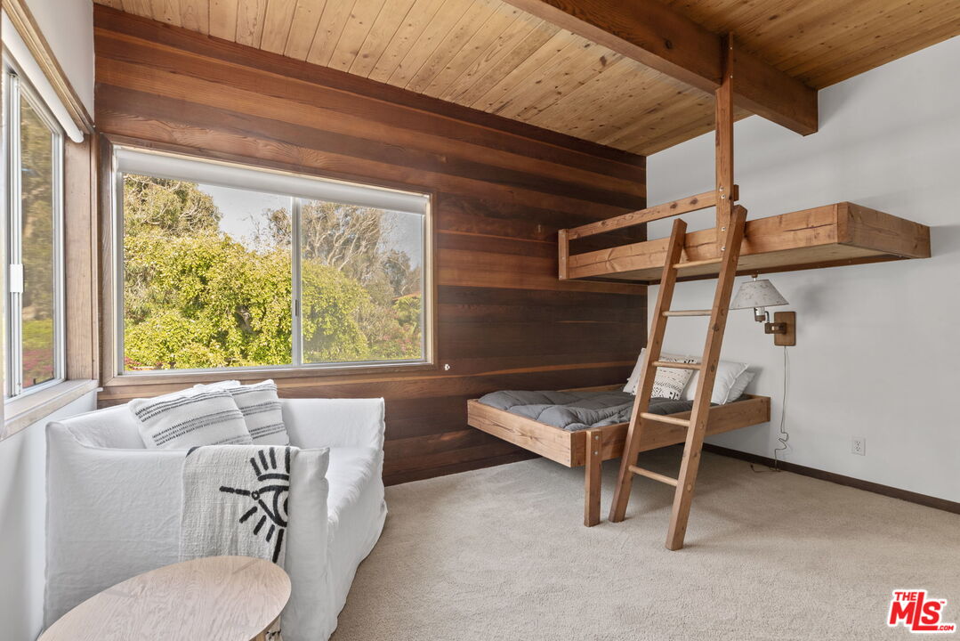 31648 Broad Beach Road Malibu, CA 90265 - Photo 16 of 18