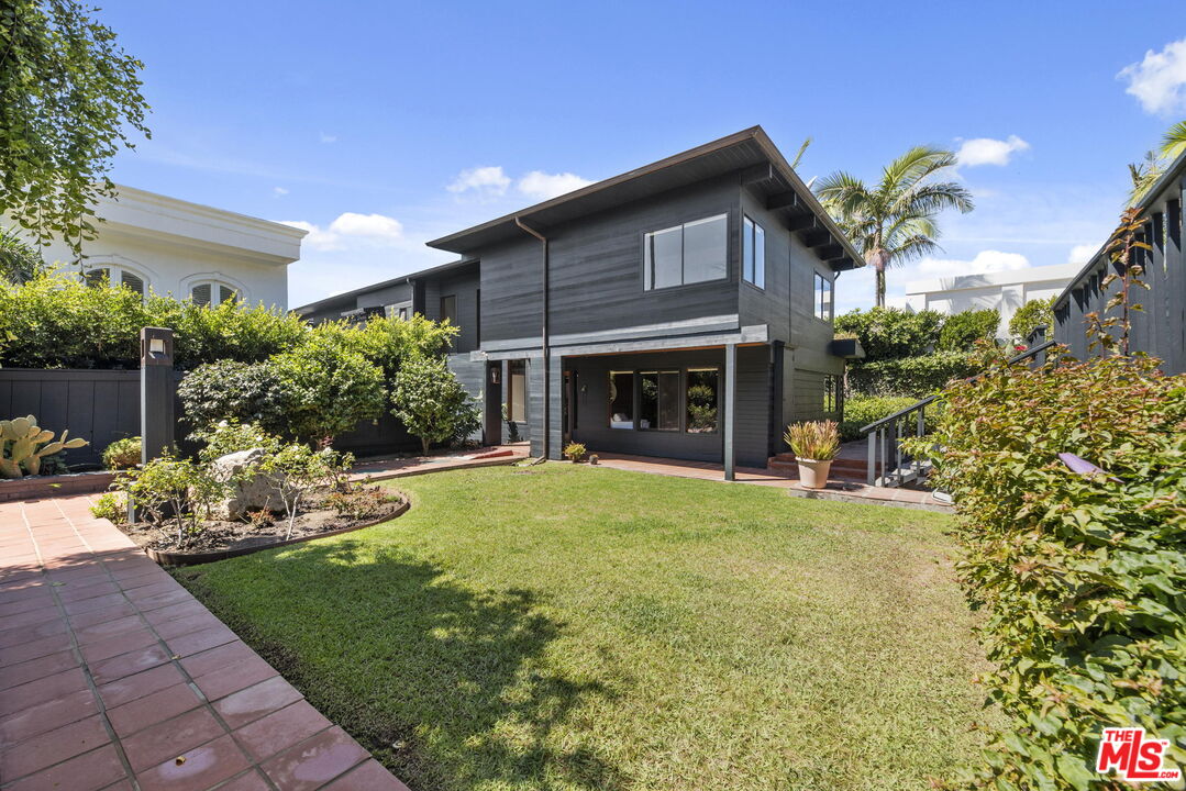 31648 Broad Beach Road Malibu, CA 90265 - Photo 17 of 18