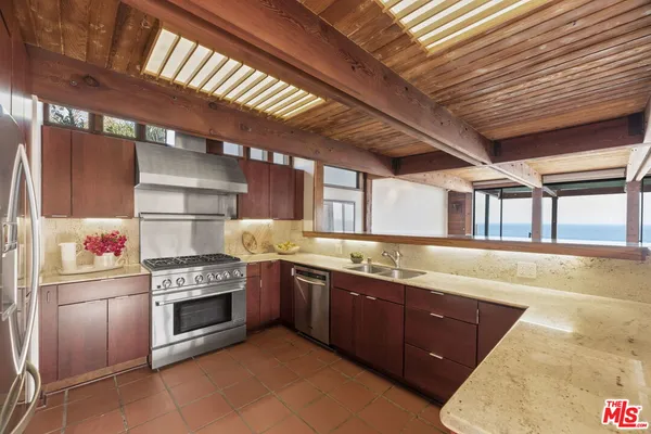 $21,500 | 31648 Broad Beach Road, Malibu, CA 90265