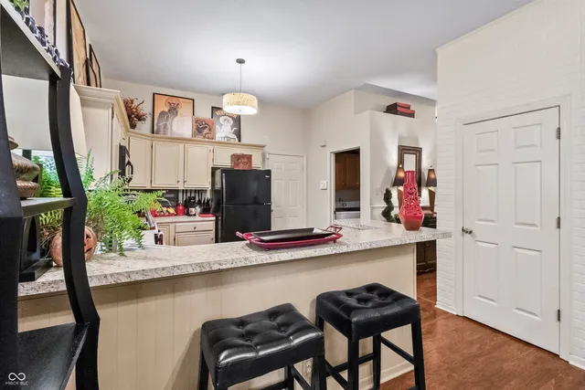 $315,000 | 7818 Chesapeake Drive West, Indianapolis, IN 46236