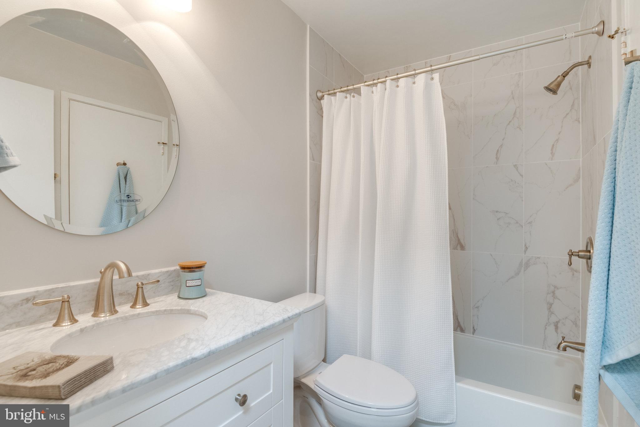 2370 Hunters Square Court Reston, VA 20191 - Photo 25 of 47