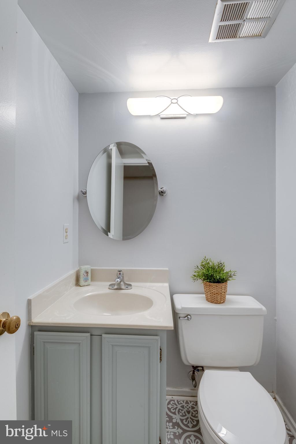 2370 Hunters Square Court Reston, VA 20191 - Photo 32 of 47