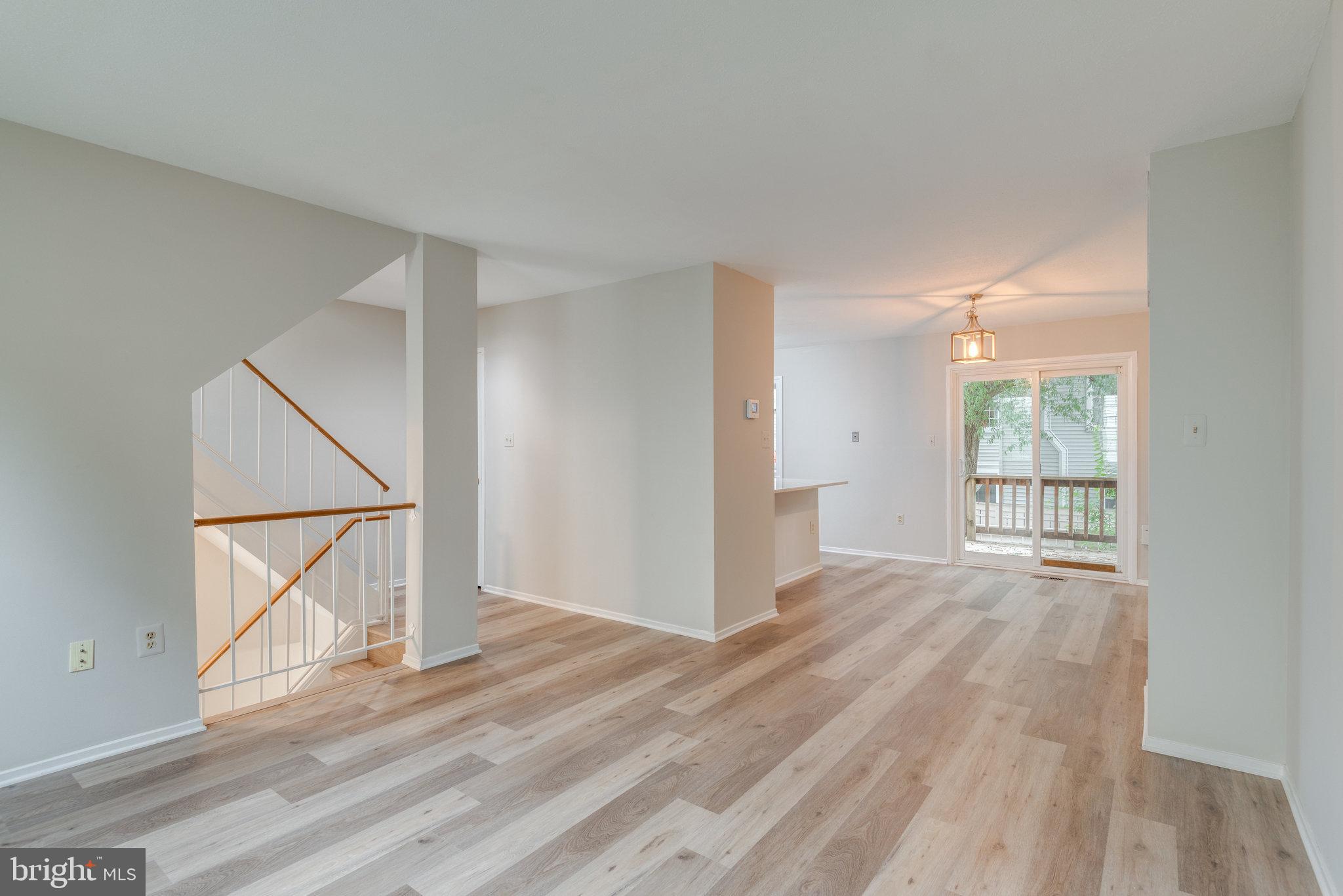 2370 Hunters Square Court Reston, VA 20191 - Photo 6 of 47