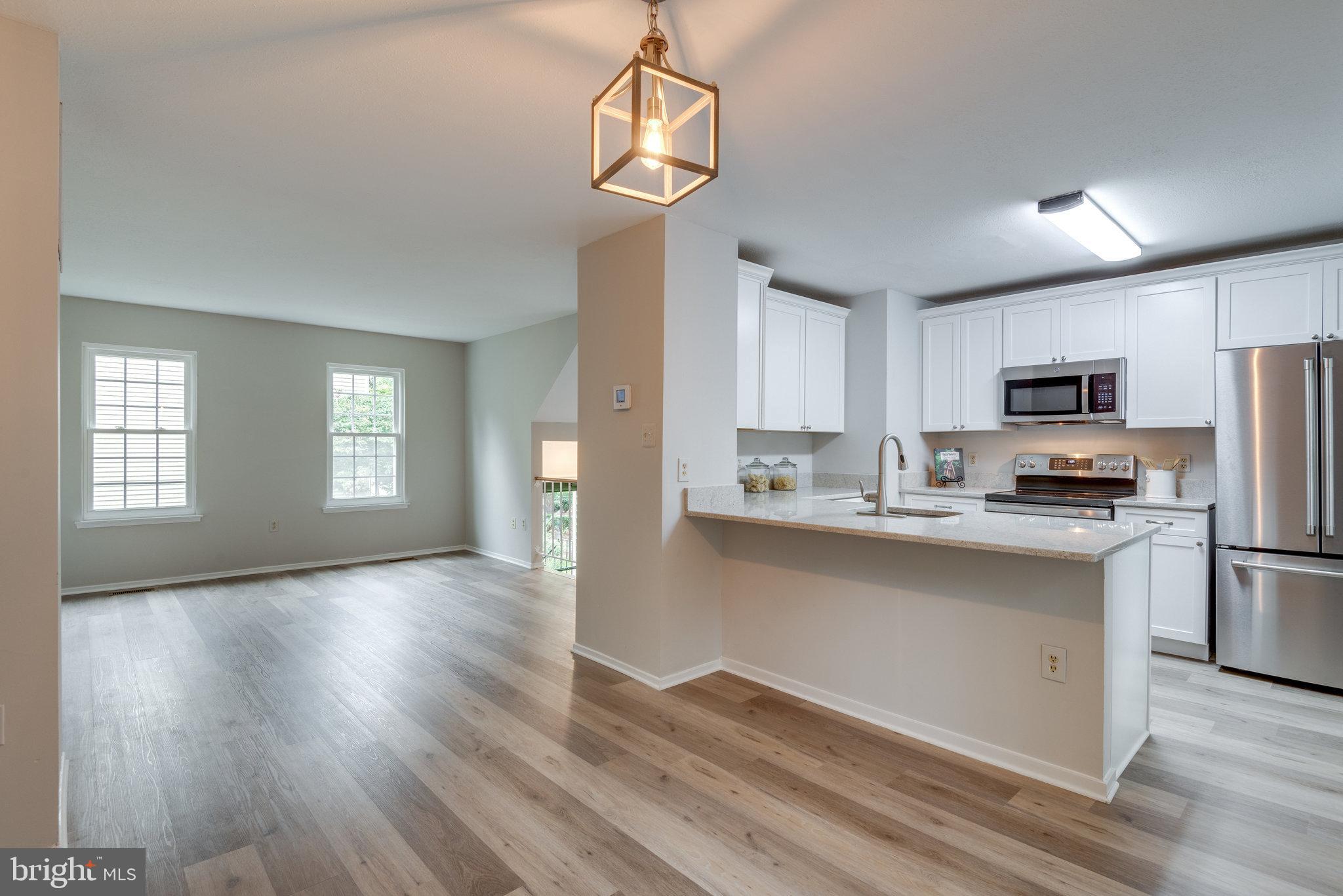 2370 Hunters Square Court Reston, VA 20191 - Photo 10 of 47