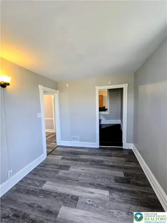 $1,500 | 514 Auburn Street, Allentown, PA 18103