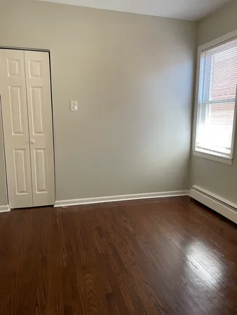 $3,950 | 7659 West Sunset Drive, Elmwood Park, IL 60707