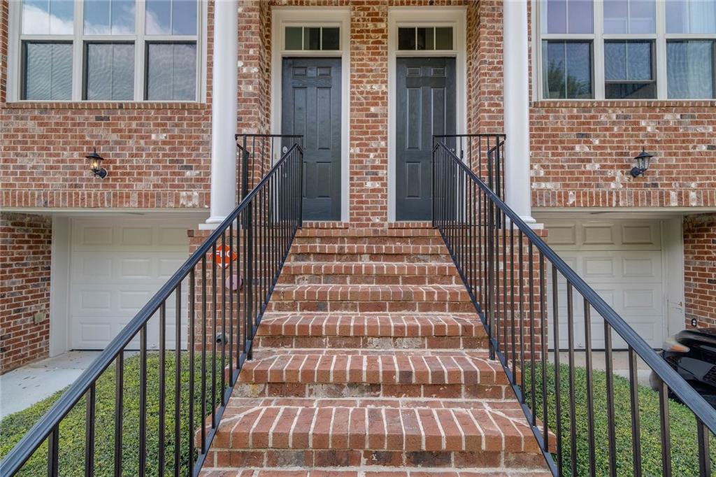 1572 Mosaic Way Smyrna, GA 30080 - Photo 2 of 33