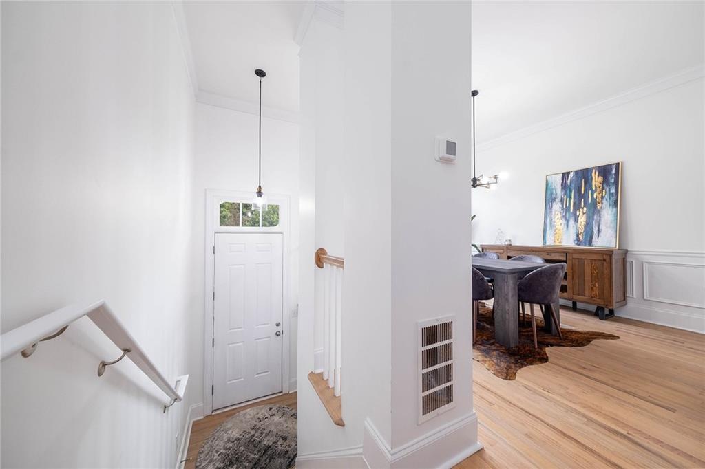 1572 Mosaic Way Smyrna, GA 30080 - Photo 3 of 33