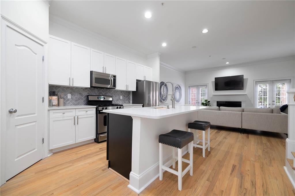 1572 Mosaic Way Smyrna, GA 30080 - Photo 6 of 33