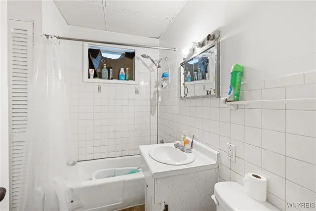 $159,900 | 152 Zelmer Street, Buffalo, NY 14211