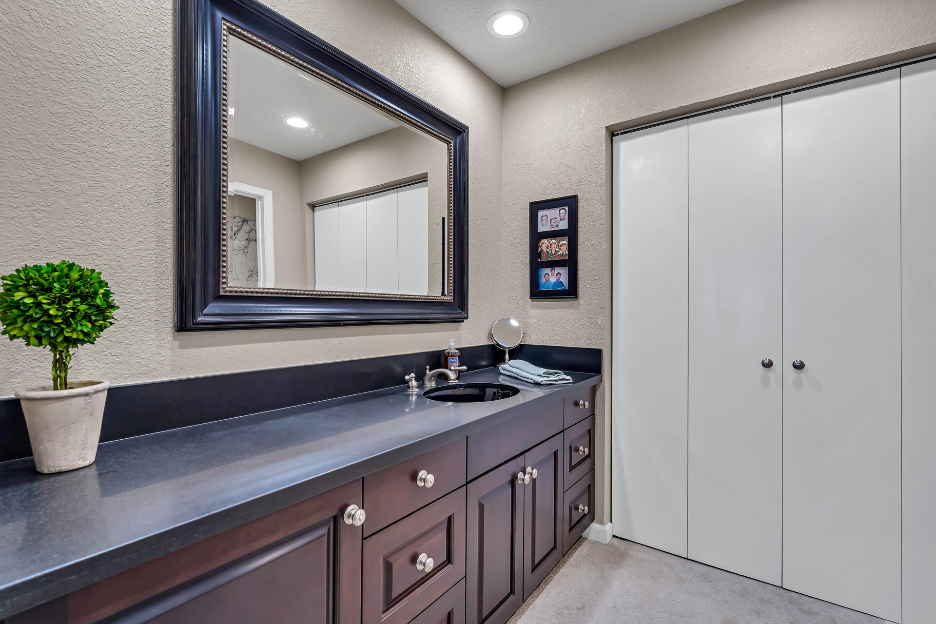 488 Ridgecrest Trail, Unit 231 Redding, CA 96003 - Photo 13 of 15 488RidgecrestTrailUnit231-34