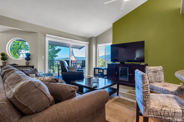 $299,487 | 488 Ridgecrest Trail, Unit 231, Redding, CA 96003