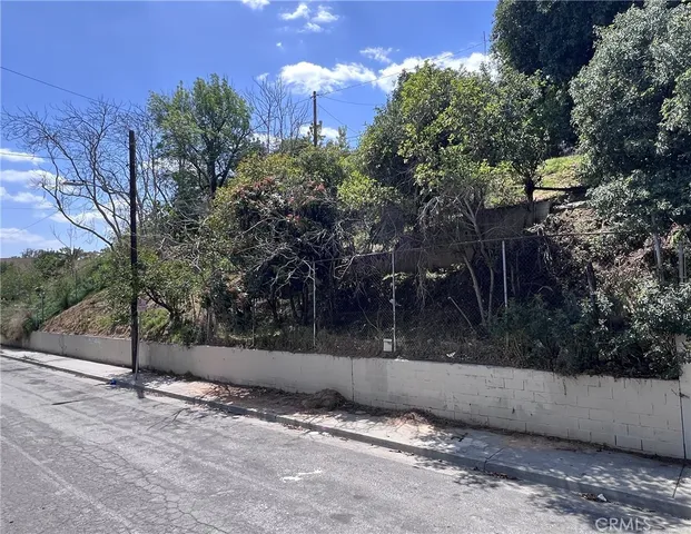 a view of a outdoor space