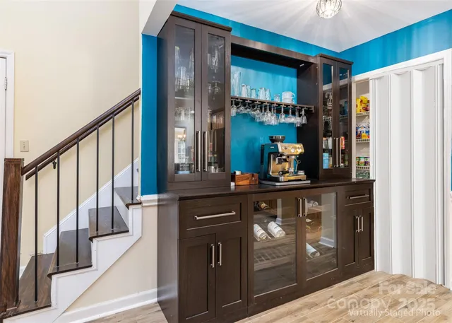 $500,000 | 9437 Fairmead Drive, Charlotte, NC 28269