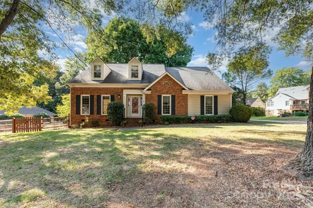 $500,000 | 9437 Fairmead Drive, Charlotte, NC 28269