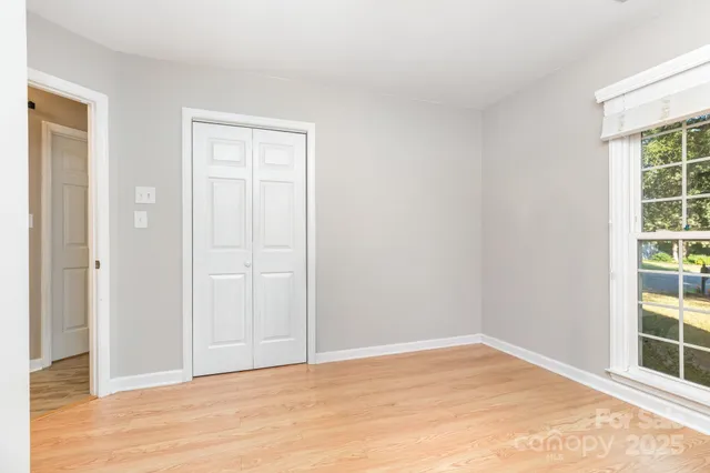 $500,000 | 9437 Fairmead Drive, Charlotte, NC 28269