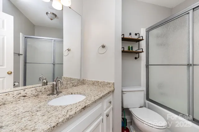 $500,000 | 9437 Fairmead Drive, Charlotte, NC 28269