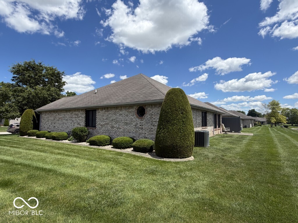 189 Bay Ridge Drive Pendleton, IN 46064 - Photo 3 of 25