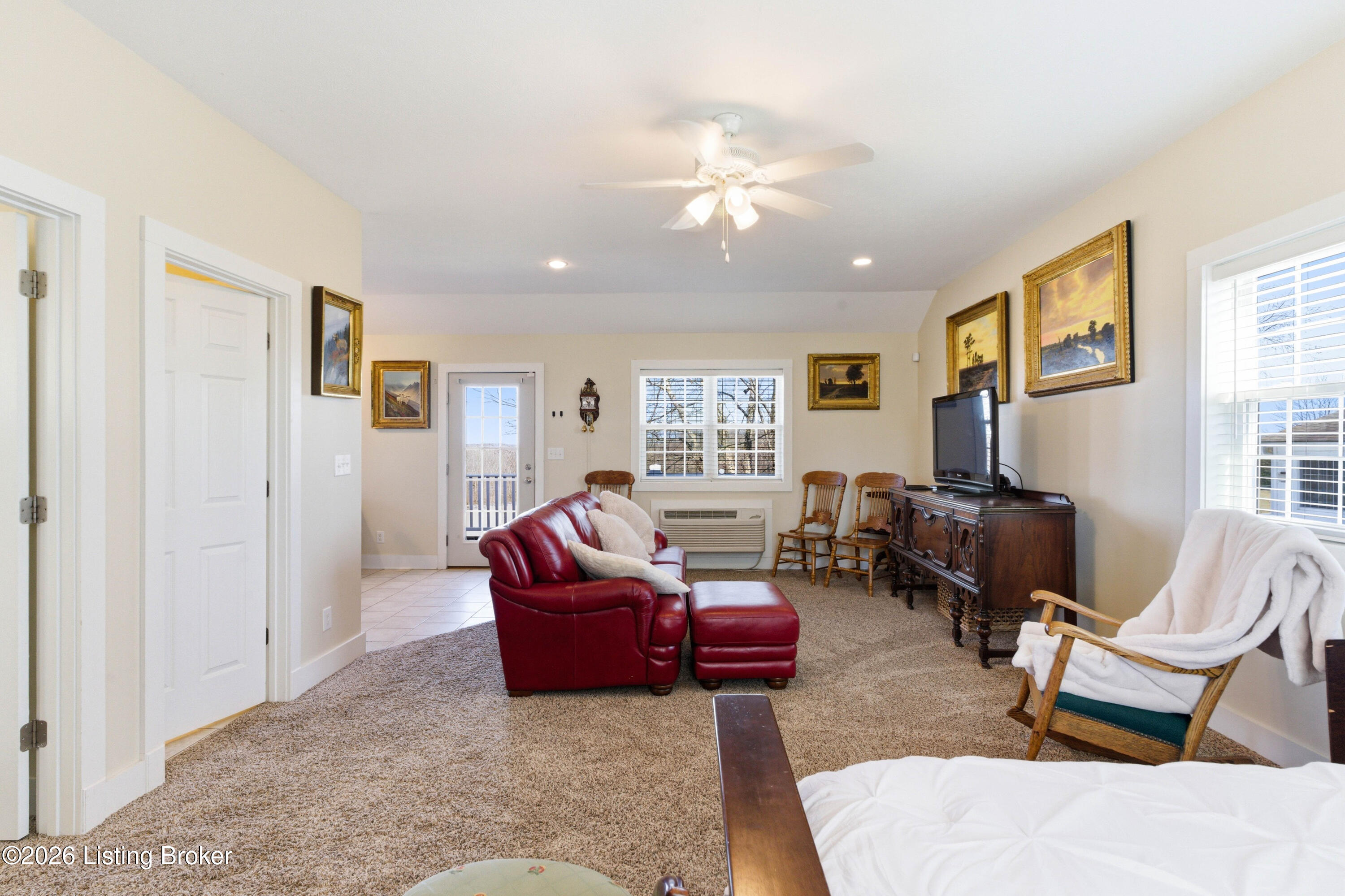 10920 Mt Eden Road Waddy, KY 40076 - Photo 121 of 133 DSC00799