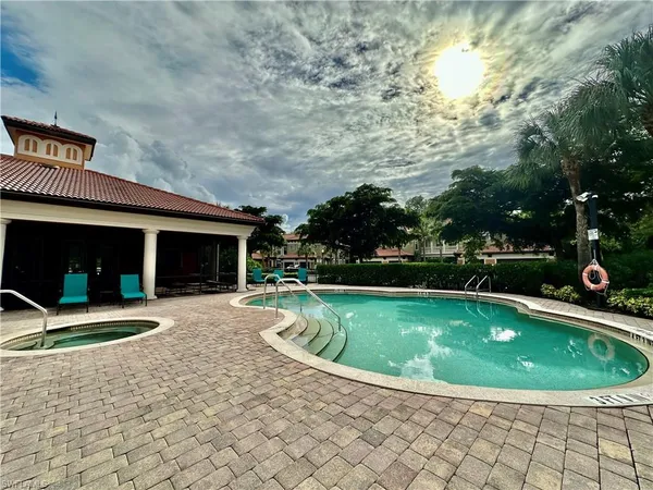 $2,700 | 1303 Verde Drive, Unit 1603, Naples, FL 34105