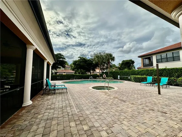 $2,700 | 1303 Verde Drive, Unit 1603, Naples, FL 34105