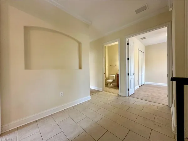 $2,700 | 1303 Verde Drive, Unit 1603, Naples, FL 34105
