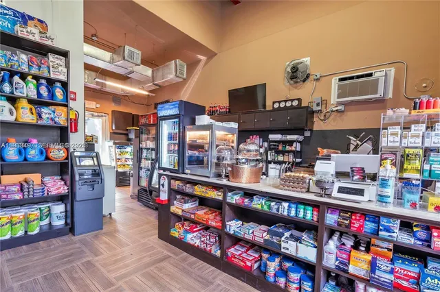 $4,300 | 777 Northeast 62nd Street, Unit CPH5, Miami, FL 33138