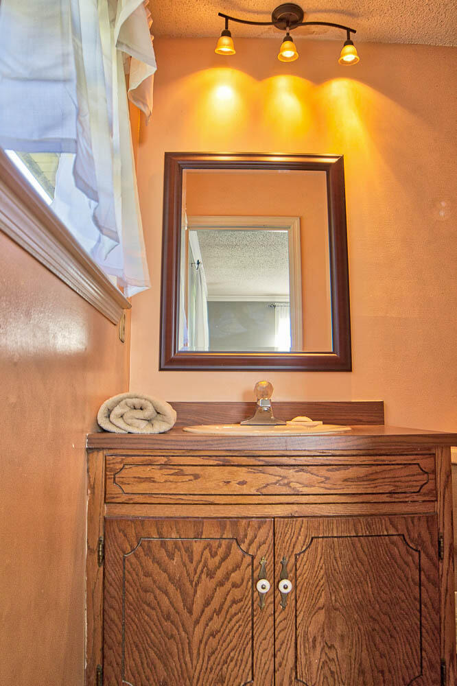 10429 Sims-Harris Road Ooltewah, TN 37363 - Photo 18 of 26 ensuite bath