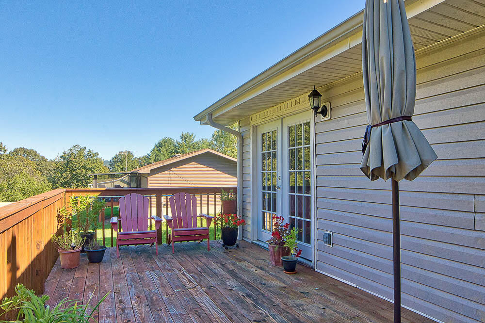 10429 Sims-Harris Road Ooltewah, TN 37363 - Photo 25 of 26 deck_