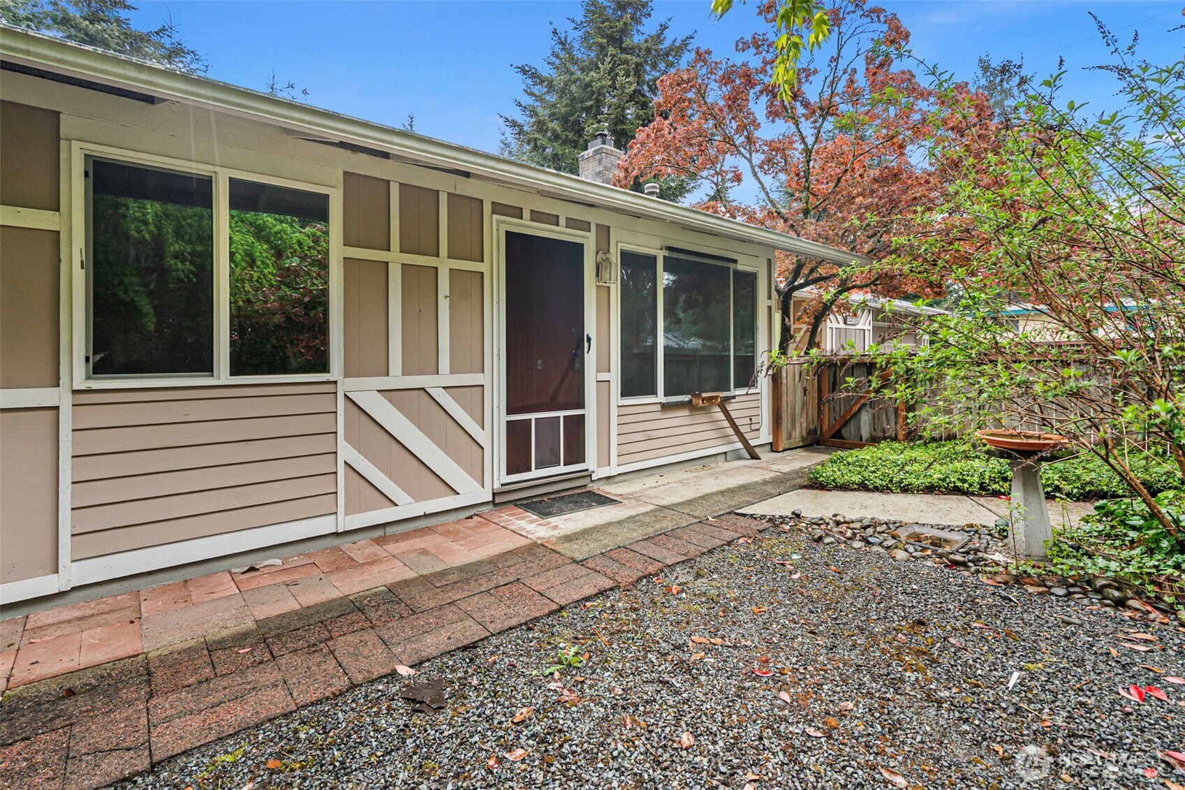 14403 Southeast 139th Place Renton, WA 98059 - Photo 4 of 38 Gallery Image 4