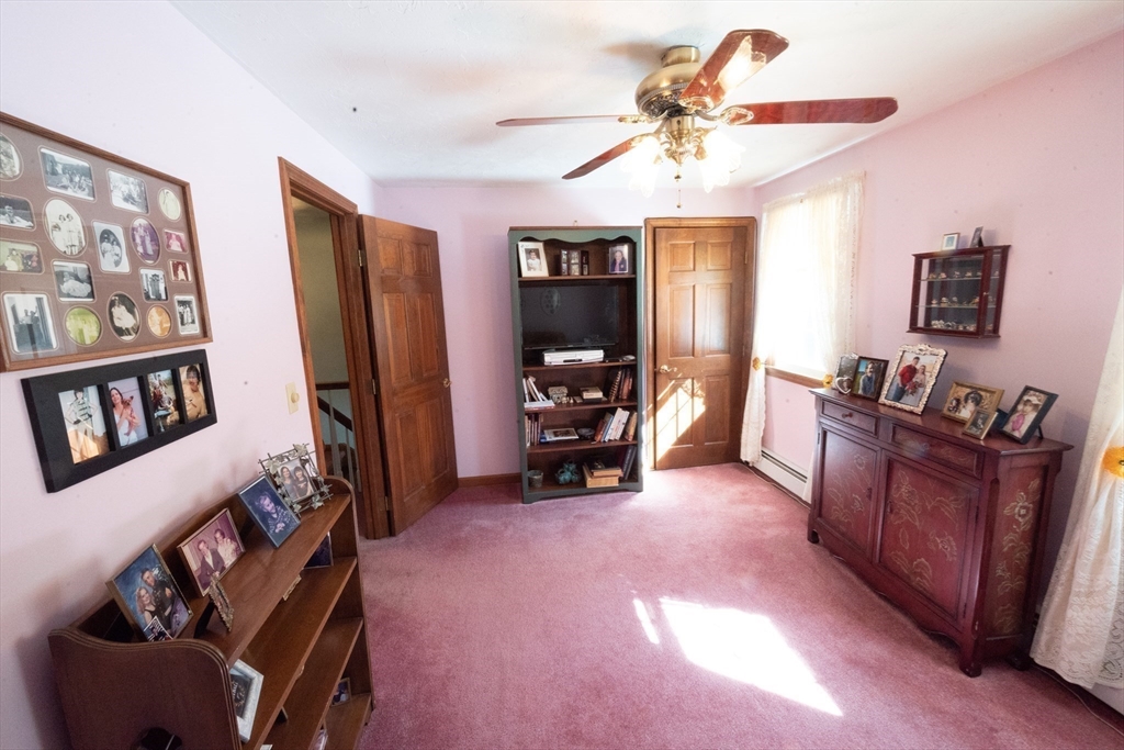 4 Koski Way Townsend, MA 01469 - Photo 15 of 39