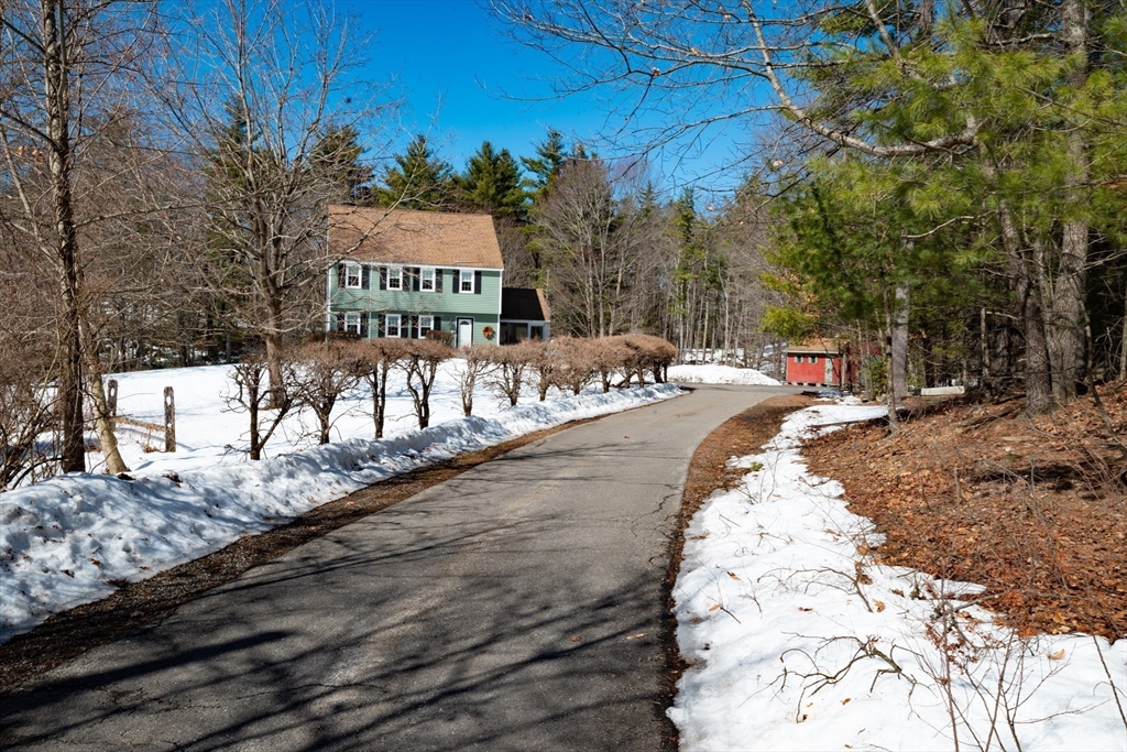 4 Koski Way Townsend, MA 01469 - Photo 3 of 39