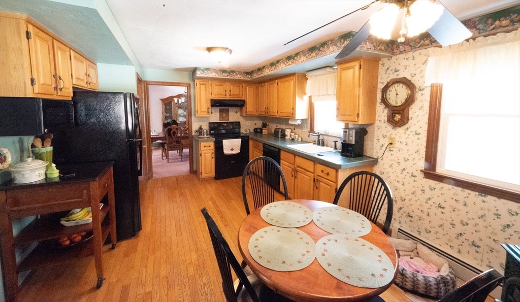 4 Koski Way Townsend, MA 01469 - Photo 10 of 39