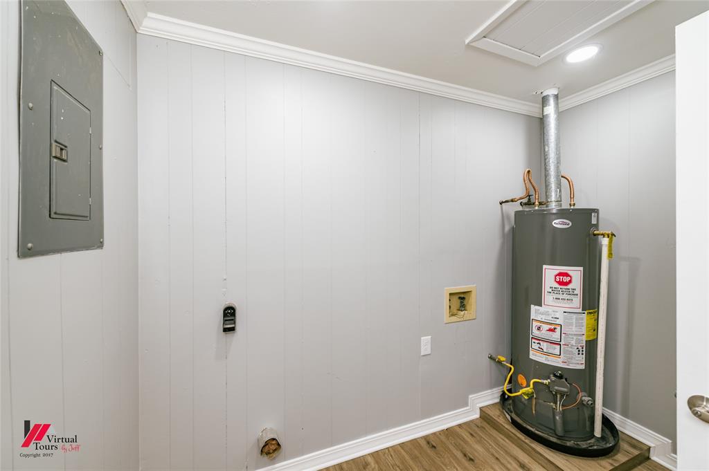 2036 Abney Street Coushatta, LA 71019 - Photo 26 of 32 a view of an entryway with wooden floor