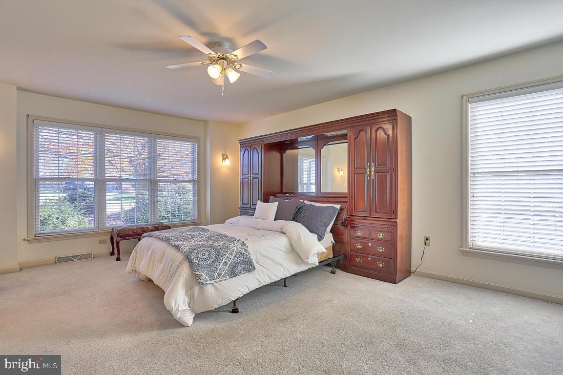 230 Browning Road Lancaster, PA 17602 - Photo 12 of 38 Gallery Image 12